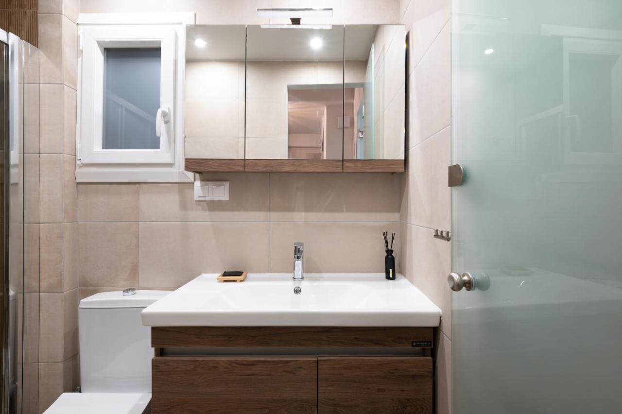 Apt Seventeen_2-Bedroom Flat_Athens Citycentre Екстер'єр фото